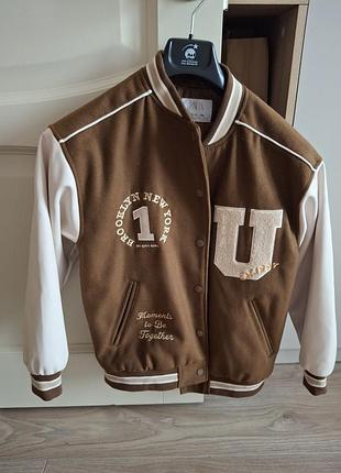 Бомбер zara в стиле varsity (колледж-куртка)