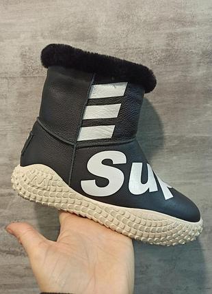 Жіночі чоботи