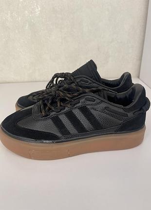 Продам нові шкіряні кросівки adidas 39 розмір 24,5 см