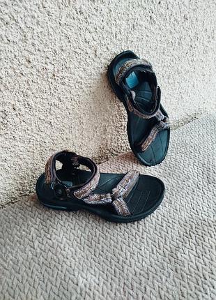 Teva сандалии тевая шлепанцы teva