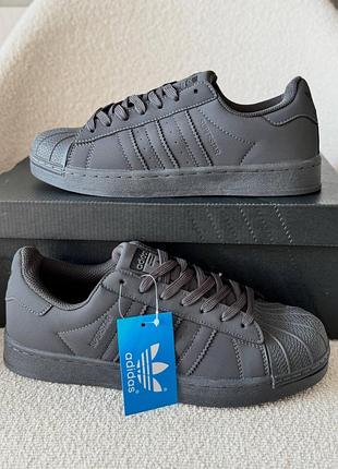 Adidas superstar black 4