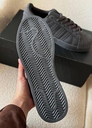 Adidas superstar black 5