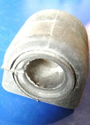 Втулка стабілізатора передня m11 m11-2906013ba