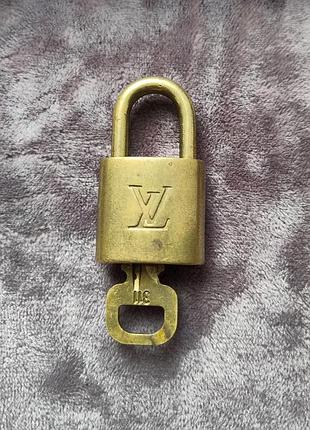 Оригинальный латунный замок louis vuitton no311 с ключом