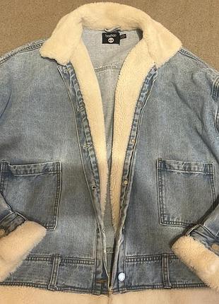 Джинсова  куртка boohoo