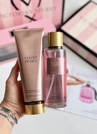 Набір спрей та лосьйон для тіла velvet petals  victoria’s secret