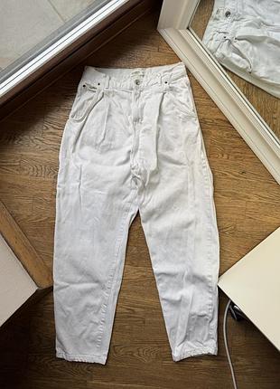 Джинси pull&bear мом mom jeans молочні жіночі весняні літні розмір м 38