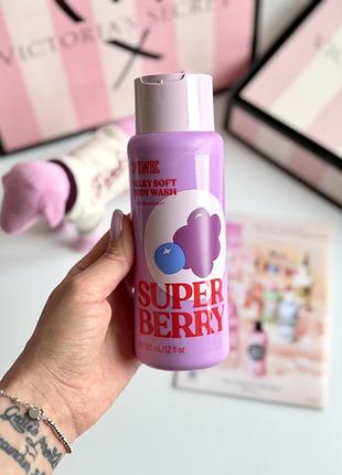 Гель для душу з скрабуючими частинками super berry victoria’s secret