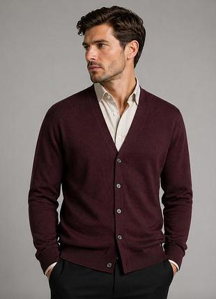 Кардиган на гудзикиах від hugo boss (m/l)