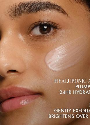 Зволожувальна база під макіяж armani beauty luminous silk illuminating primer