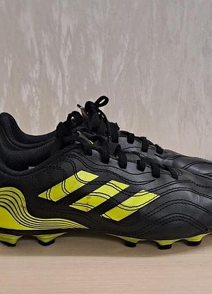 Футбольні бутси дитячі adidas розмір 35