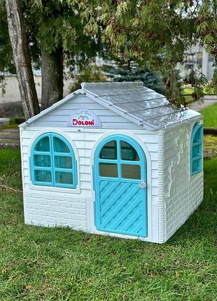 Домик пластиковый детский игровой со шторками dolini 130/120/130 (голубо-серый)