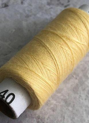 300 нитки в котушках, для шиття 100% поліестер 40/2 (боб 200м)