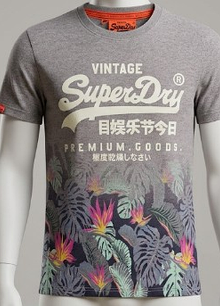 Чоловіча футболка. бренд: superdry (лінійка vintage).
артикул моделі: m10mx455s.розмір: m (medium). оригінал