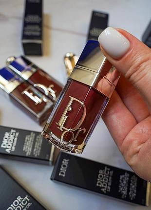 Олійка блиск addict lip glow oil 104 black cherry