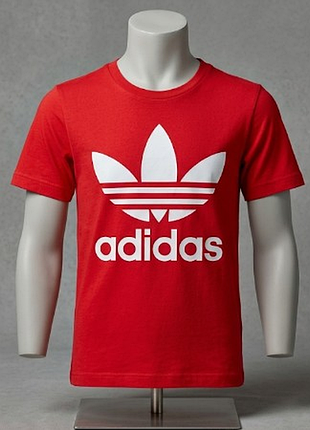 Детская футболка adidas originals trefoil (артикул: ib9929)
состав: 100% хлопок,вик 11–12 лет (рост 152 см).принт: крупный логотип "trefoil"