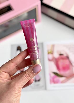 Блиск для губ passionfruit splash victoria’s secret