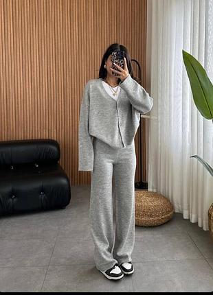 Жіночий одяг, костюм «best fashion”, сірий колір, в розмірі 42-44, матеріал двохстороння ангора, довжина штанів 104, кофта 55см
