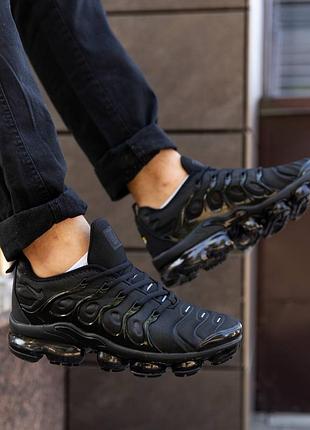 Air vapormax plus black 8