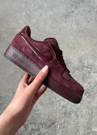 Женские кроссовки nike air force 1 low burgundy crush найк форс бордового цвета