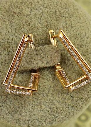 Сережки xuping jewelry трикутник модерн золотисті love-shopping