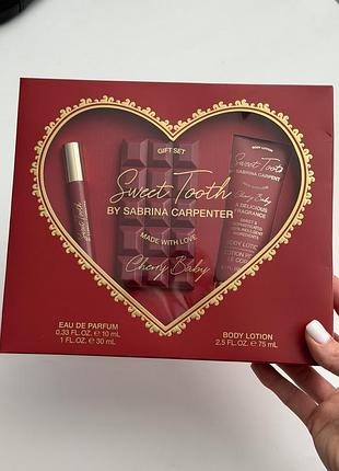 Sweet tooth by sabrina carpenter (cherry baby gift set) набір подарунковий