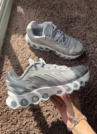 Кросівки nike dn8 air max 35,5 розмір