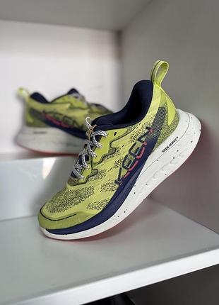 Кросівки текстильні оригінал keen рр.37.5