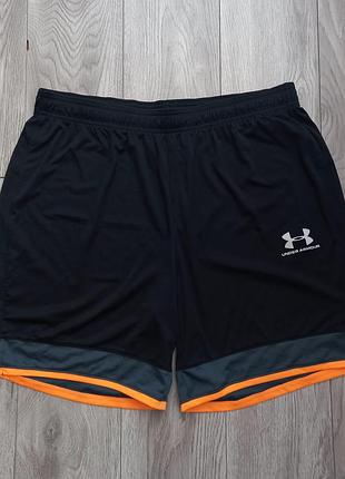 Спортивные шорты under armour