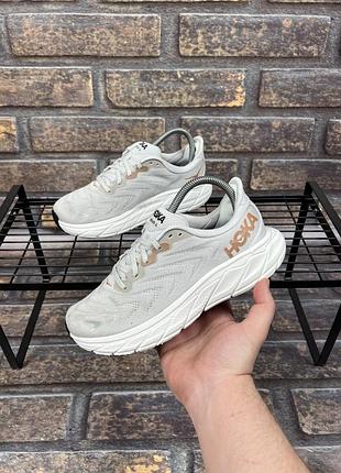 Кросівки hoka arahi 6 38.5 розмір оригінал