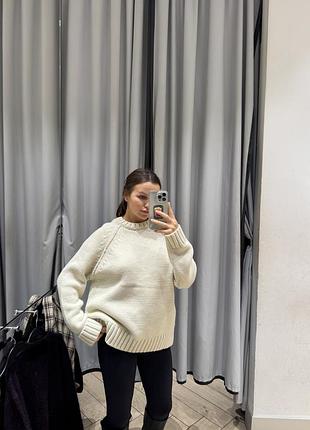 Молочний вʼязаний светр жіночий h&m