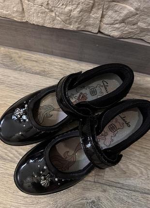 Дитячі туфлі clarks 4