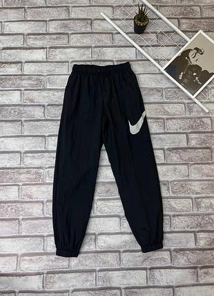 Жіночі спортивні штани nike big swoosh sportswear essential