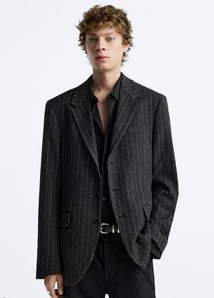 Костюм двойка классический мужской шерстяной в полоску hugo boss