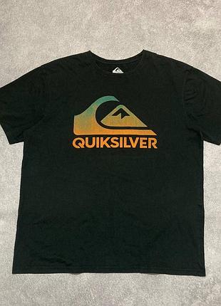 Футболка quiksilver