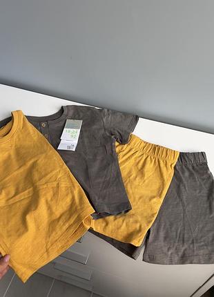 Футболки і шорти primark 92см