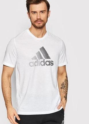 Белая трикотажная футболка adidas оригинал