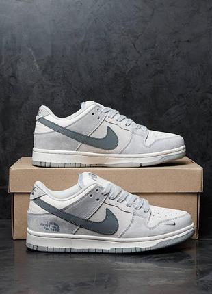 Женские кроссовки nike sb dunk low x the north face