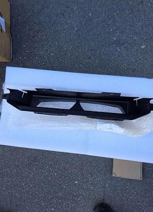 Воздуховод переднего бампера range rover velar l560 lr094007 j8a29h724ab оригинал