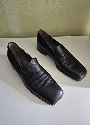 Стильні туфлі лофери з натуральної шкіри bally