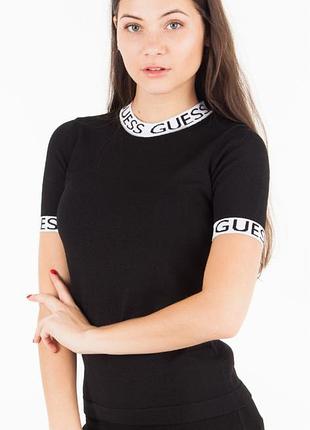 Стрейчевая футболка guess