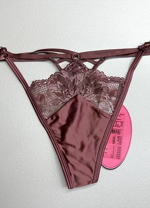 Трусики стрінги сатинові з мереживом hunkemoller  private collection- рожеві , pp xl