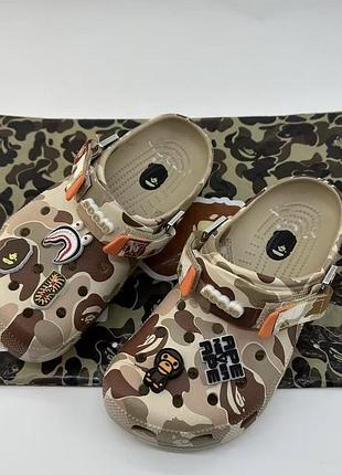 Сабо, капці crocs x bape classic clog abc camo ар. 10001 . оригінал.