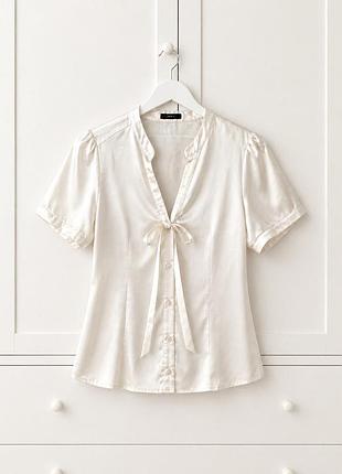 Блуза блузка бежва оксамитова massimo dutti