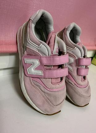 Кросівки new balance