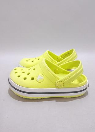 Шльопанці crocs