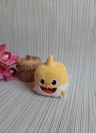 Мягкая игрушка baby shark кубик малыша акулетка музыкальная