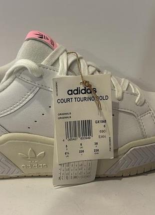 Adidas кросівки