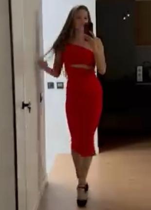 Сукня червона довга vesper