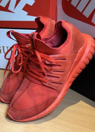 Кросівки adidas tubular radial